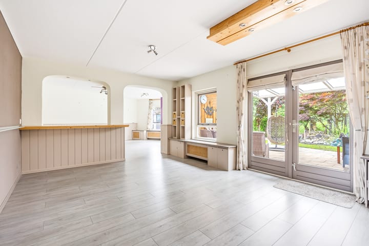 Tussenwoning te koop: Stadseiland 60, Lelystad