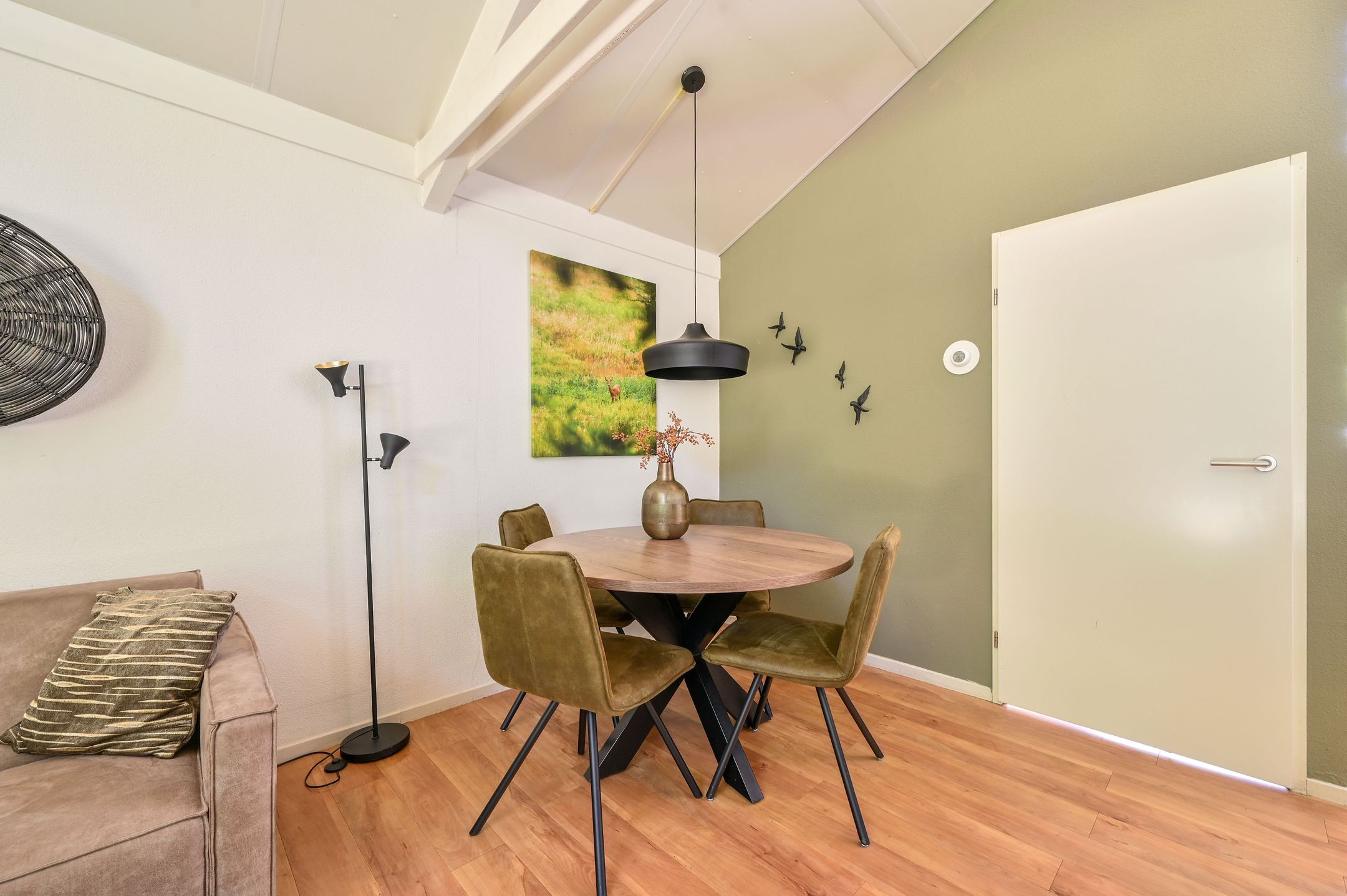 2-bedroom freehold villa in Braamt — photo 5 of 5