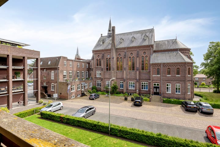 Photo 3 of Eindstraat 96