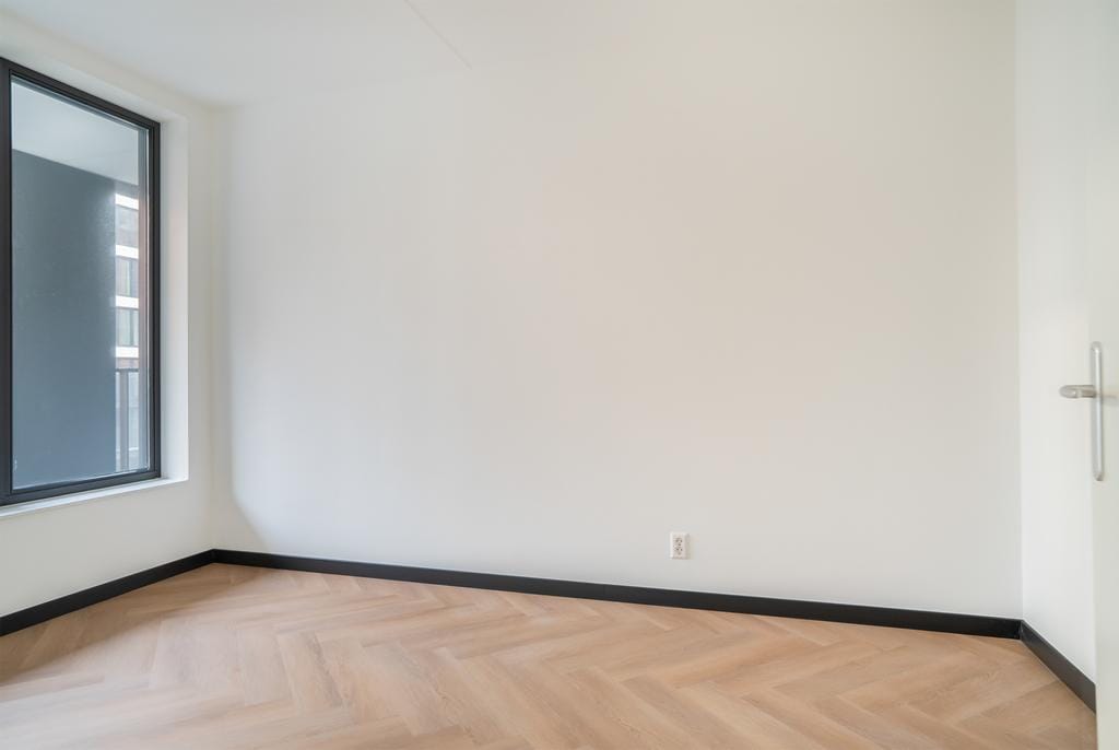 Photo 32 of Mies van der Rohestraat 29