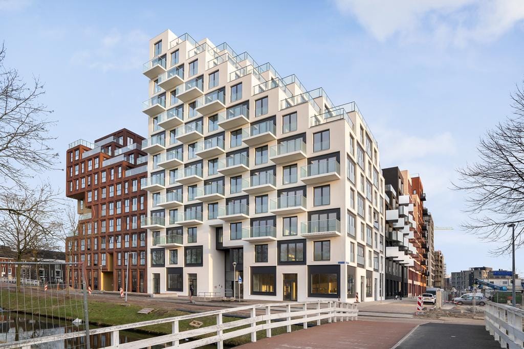 Photo 2 of Mies van der Rohestraat 29