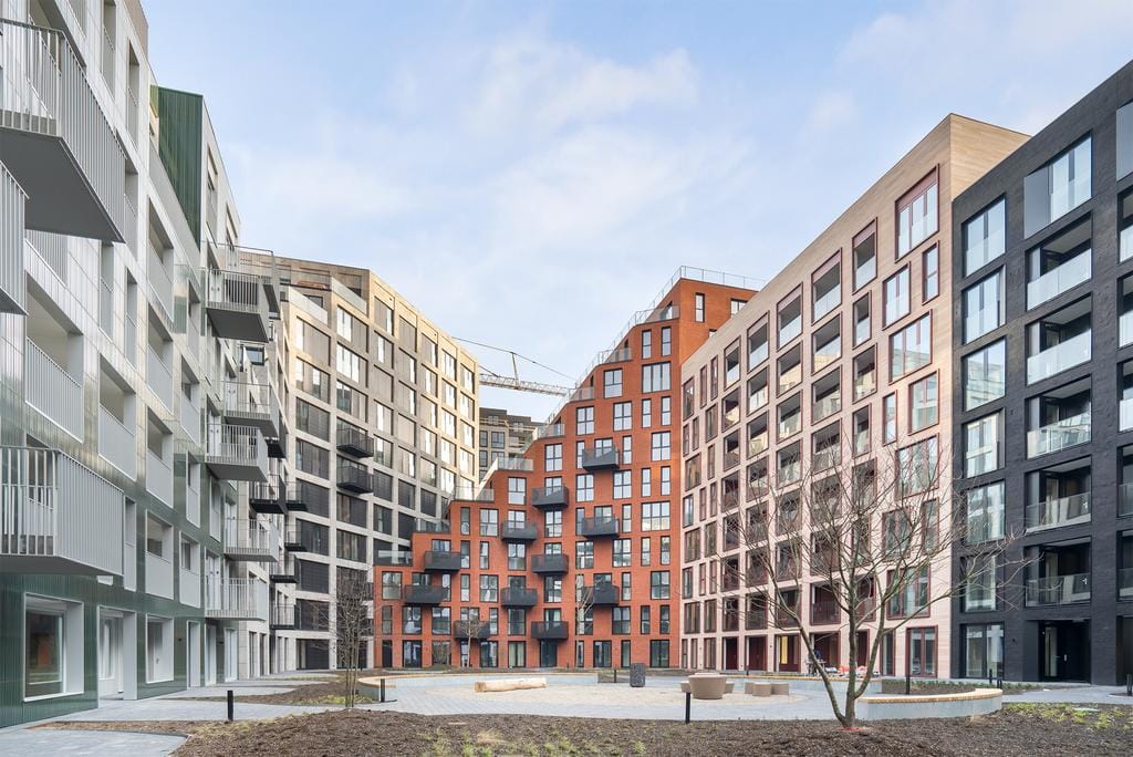 Photo 37 of Mies van der Rohestraat 29
