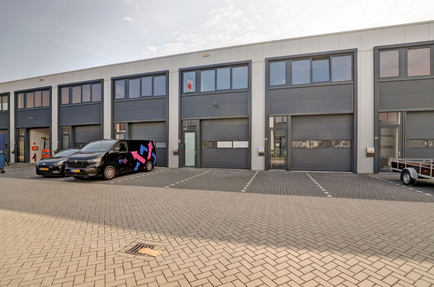 View photo 4 of Titaniumweg 412