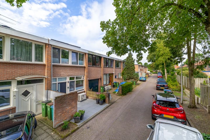 Tussenwoning te koop: Hicksweg 73, Renkum