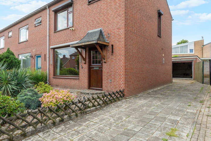 Hoekwoning te koop: Den Alst 7, 'S-Heerenberg
