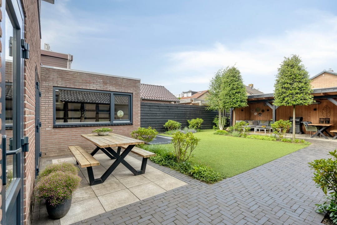 Photo 32 of Hoenderweg 11