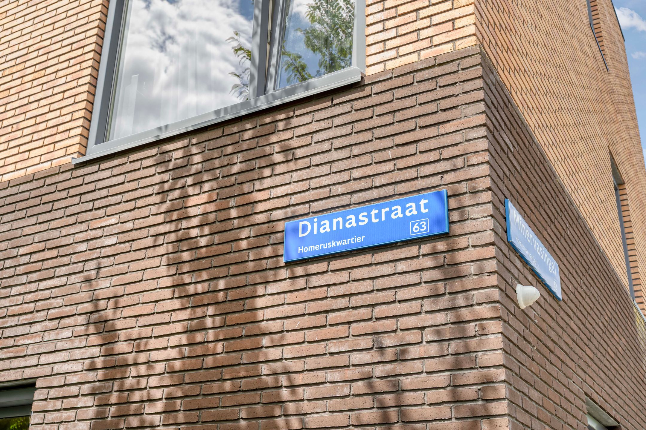 Photo 9 of Dianastraat 4