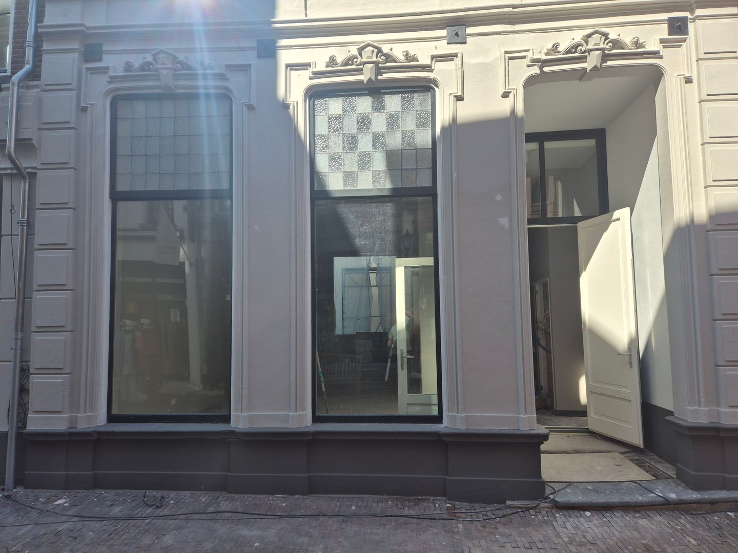 Bekijk foto 2 van Grote Overstraat 43