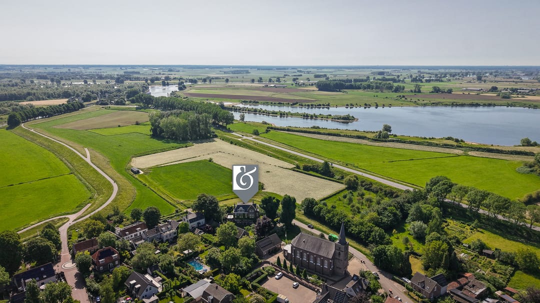 Photo 101 of Maasdijk 12