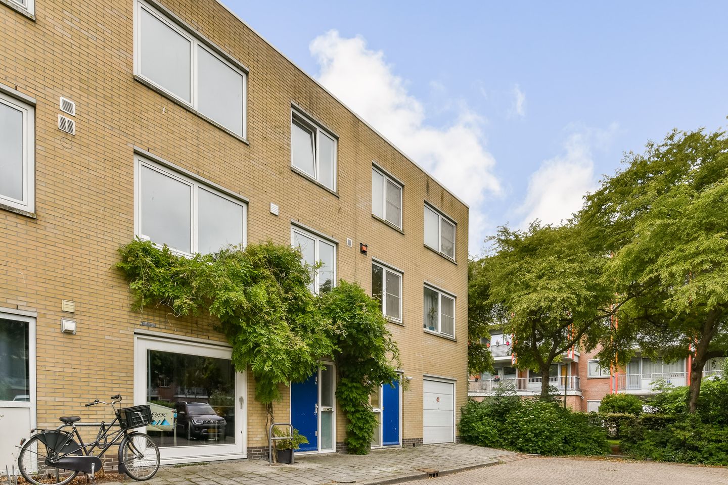 Photo 4 of Bezaanjachtplein 102-B