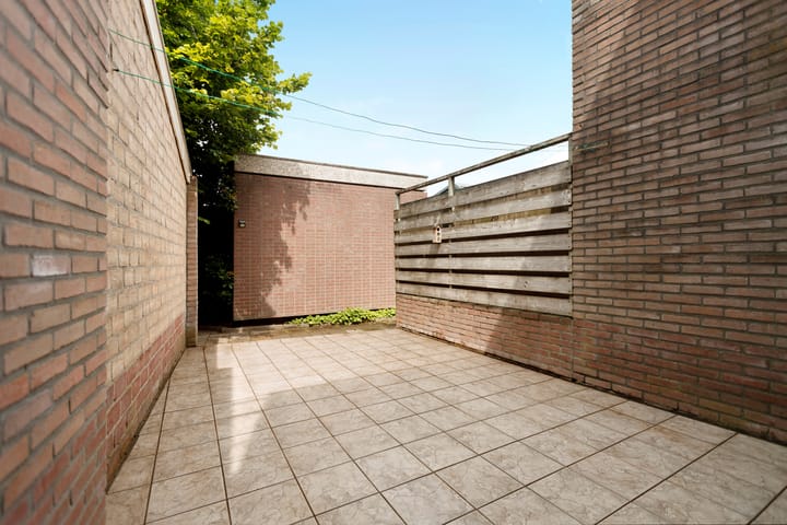 Photo 2 of Edeseweg 69