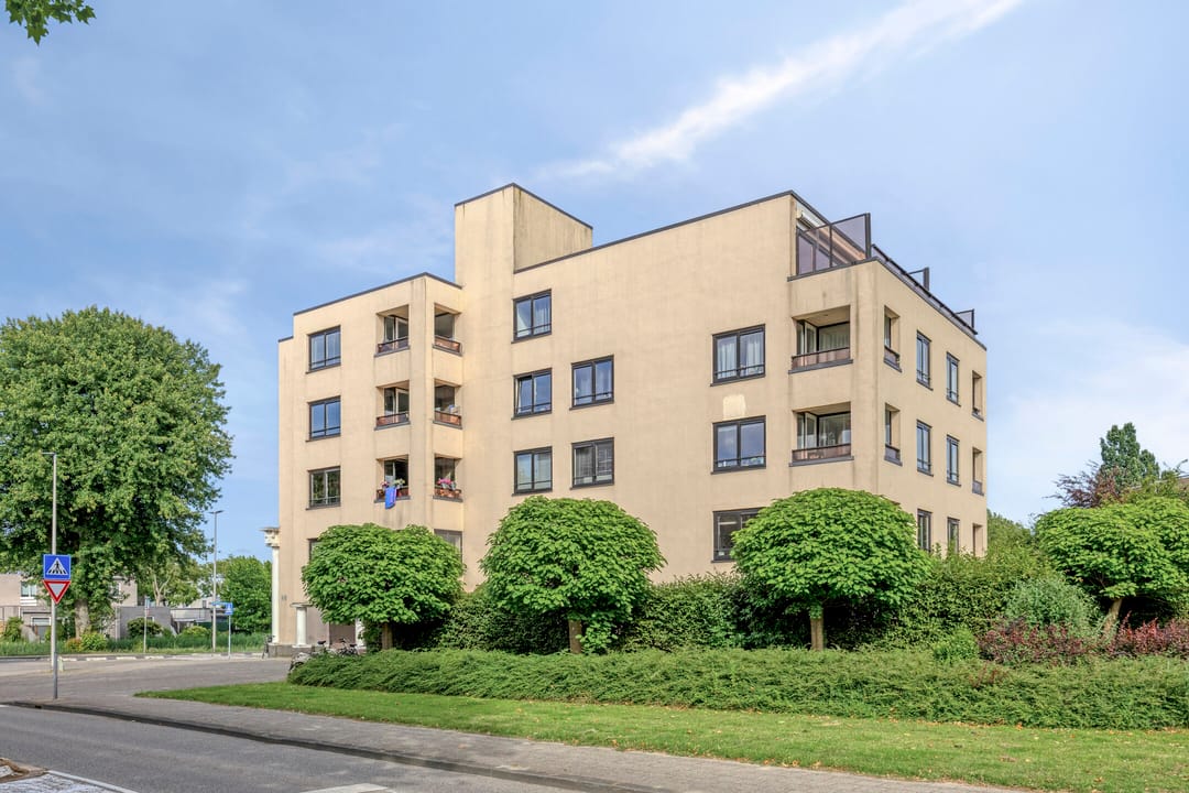 Photo 1 of Groen-blauwlaan 176