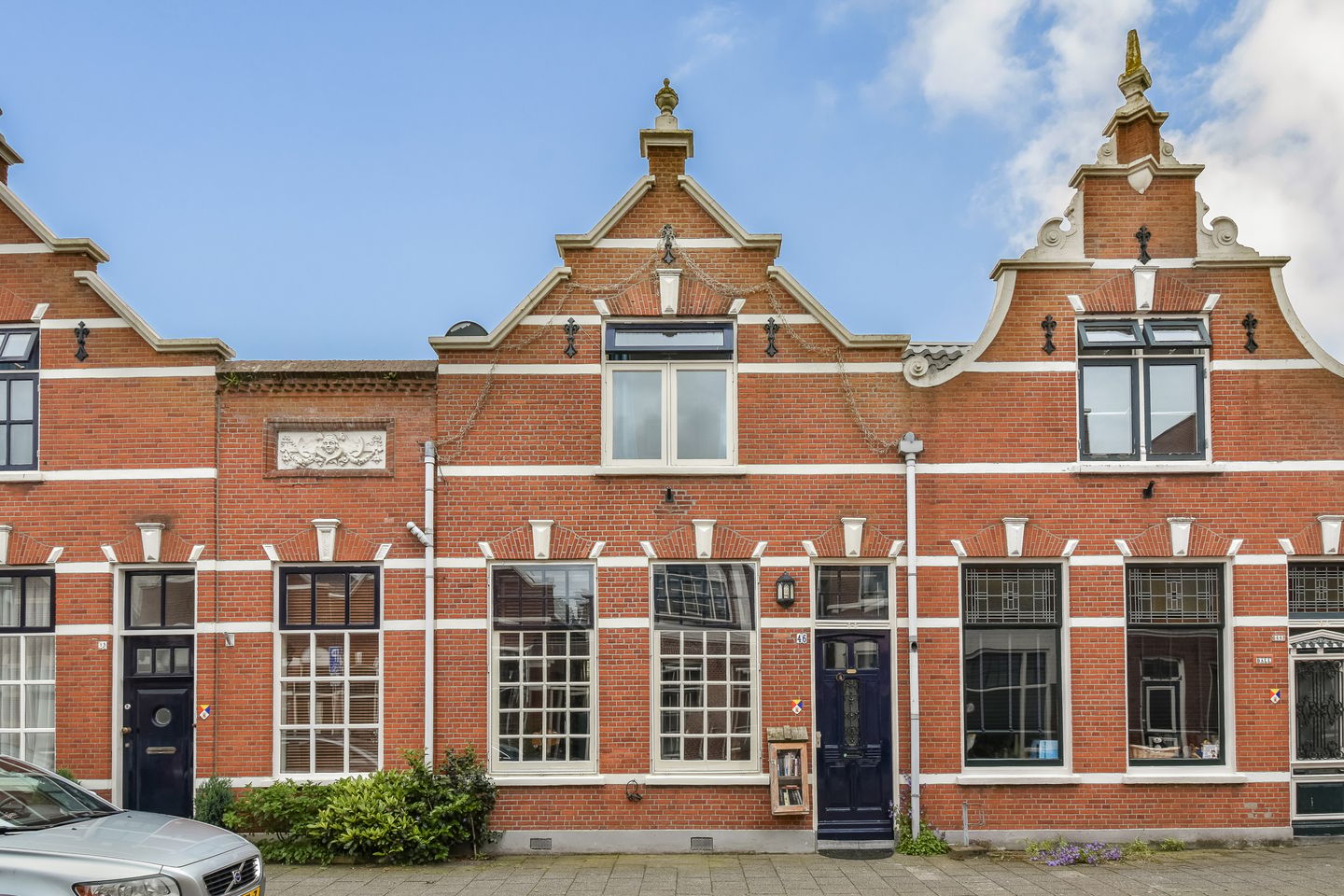 Photo 1 of Emmastraat 46