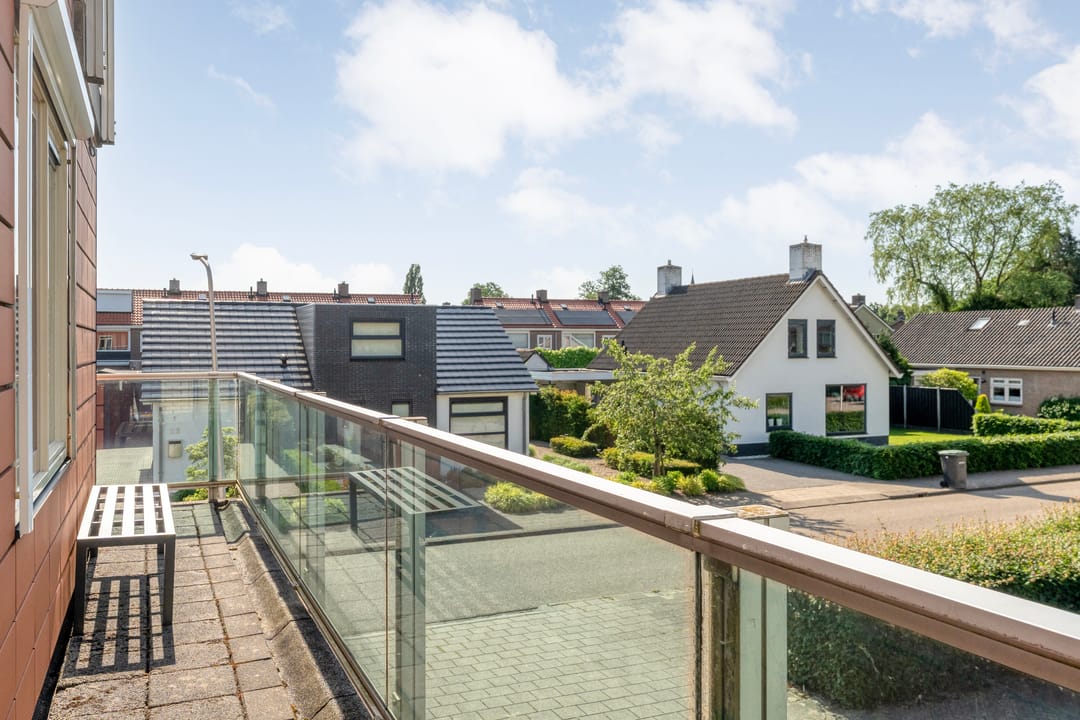 Photo 16 of Baron van Fridaghstraat 57