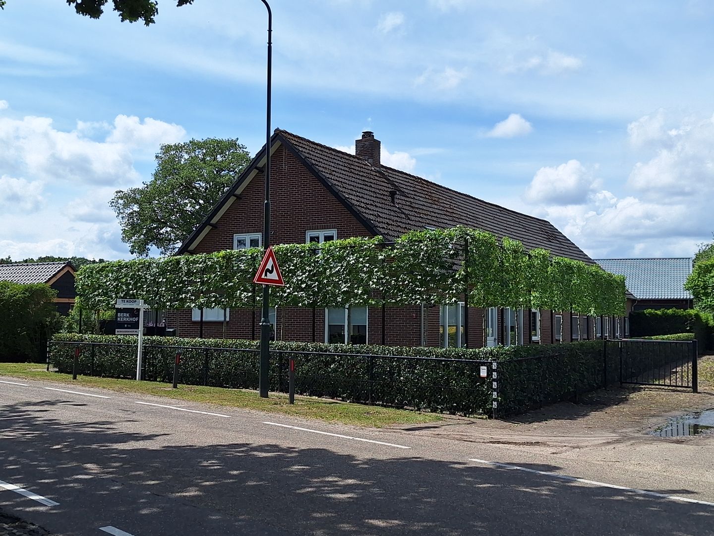 Bekijk foto 1 van Het Laar 17