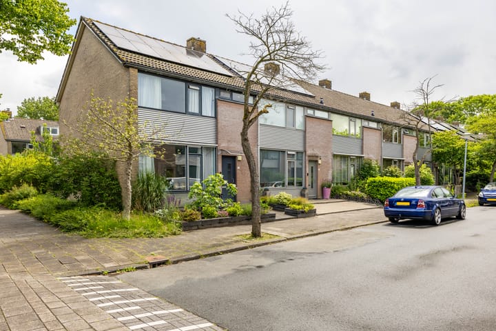 Hoekwoning te koop: Amethiststraat 91, Groningen