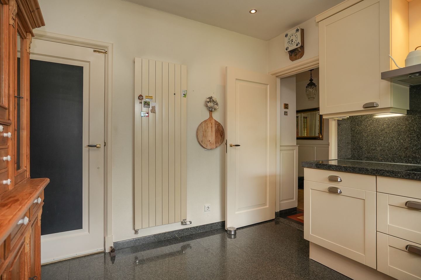 Photo 19 of Voorstraat 23