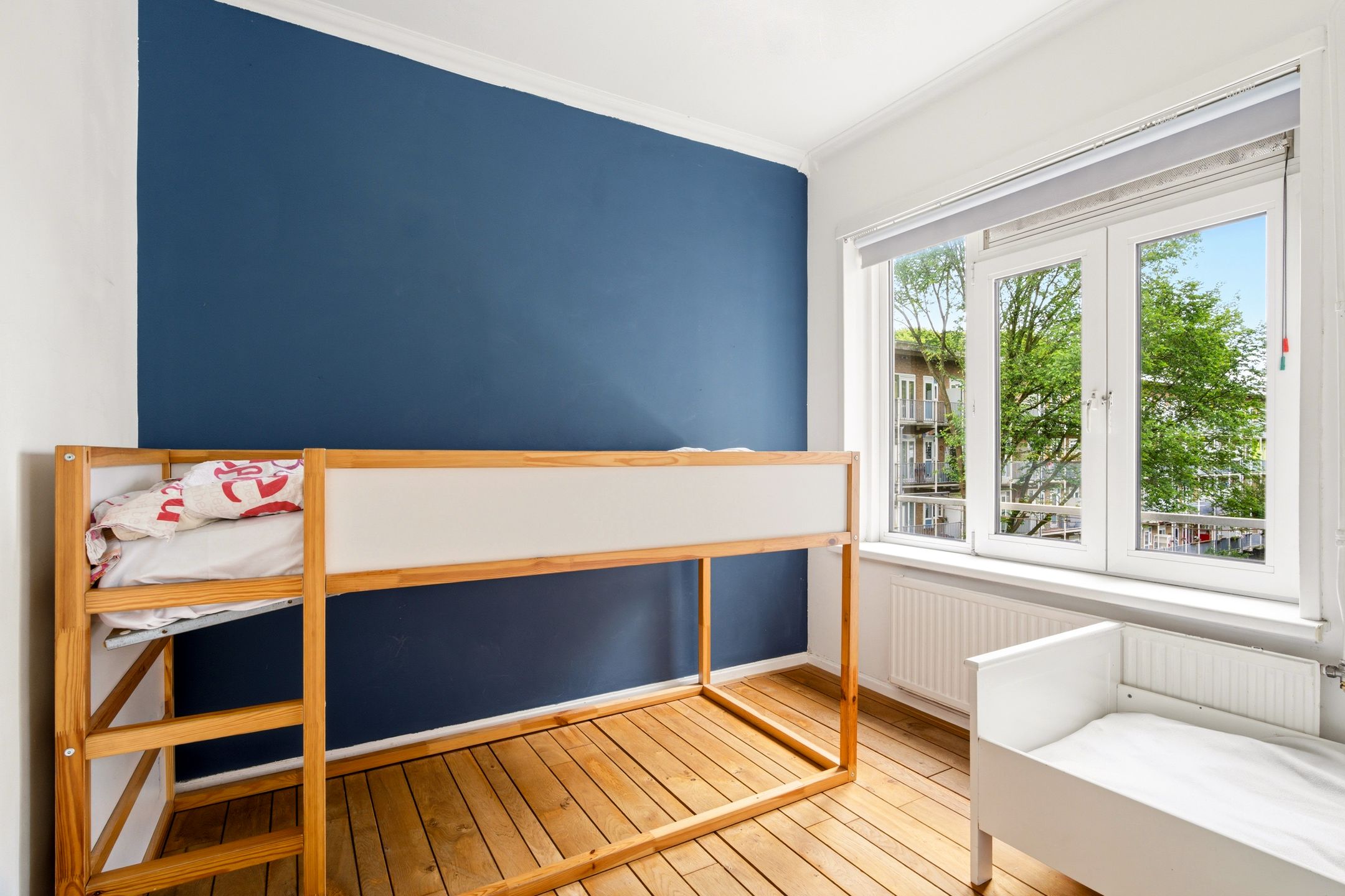 Photo 21 of Adriaan van Bergenstraat 7-2