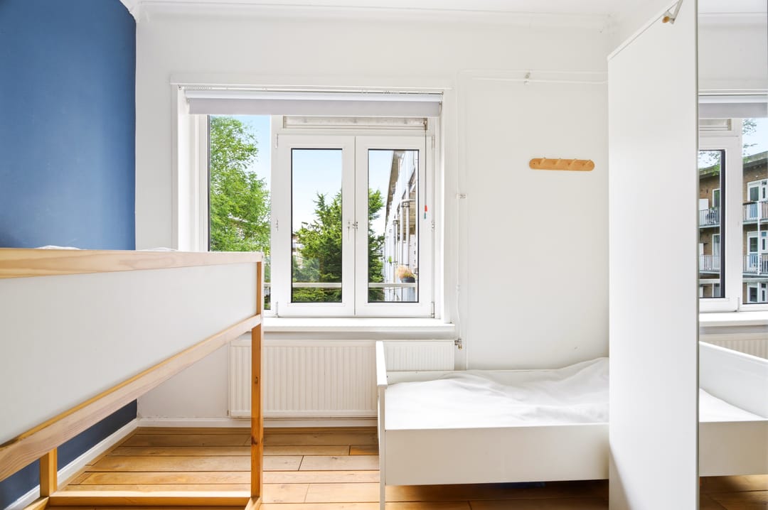 Photo 22 of Adriaan van Bergenstraat 7-2