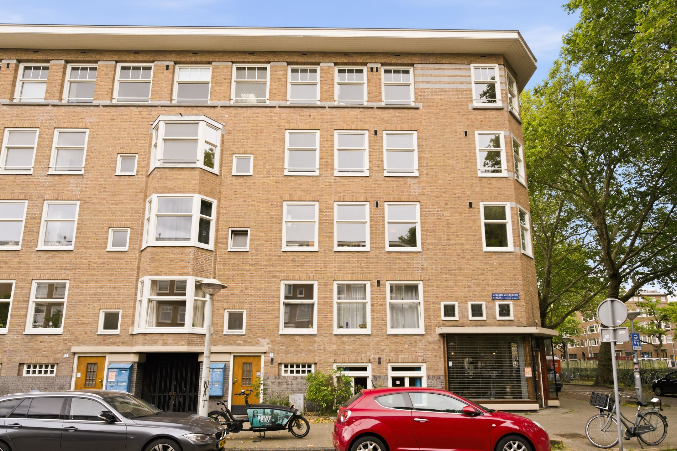Photo 27 of Adriaan van Bergenstraat 7-2