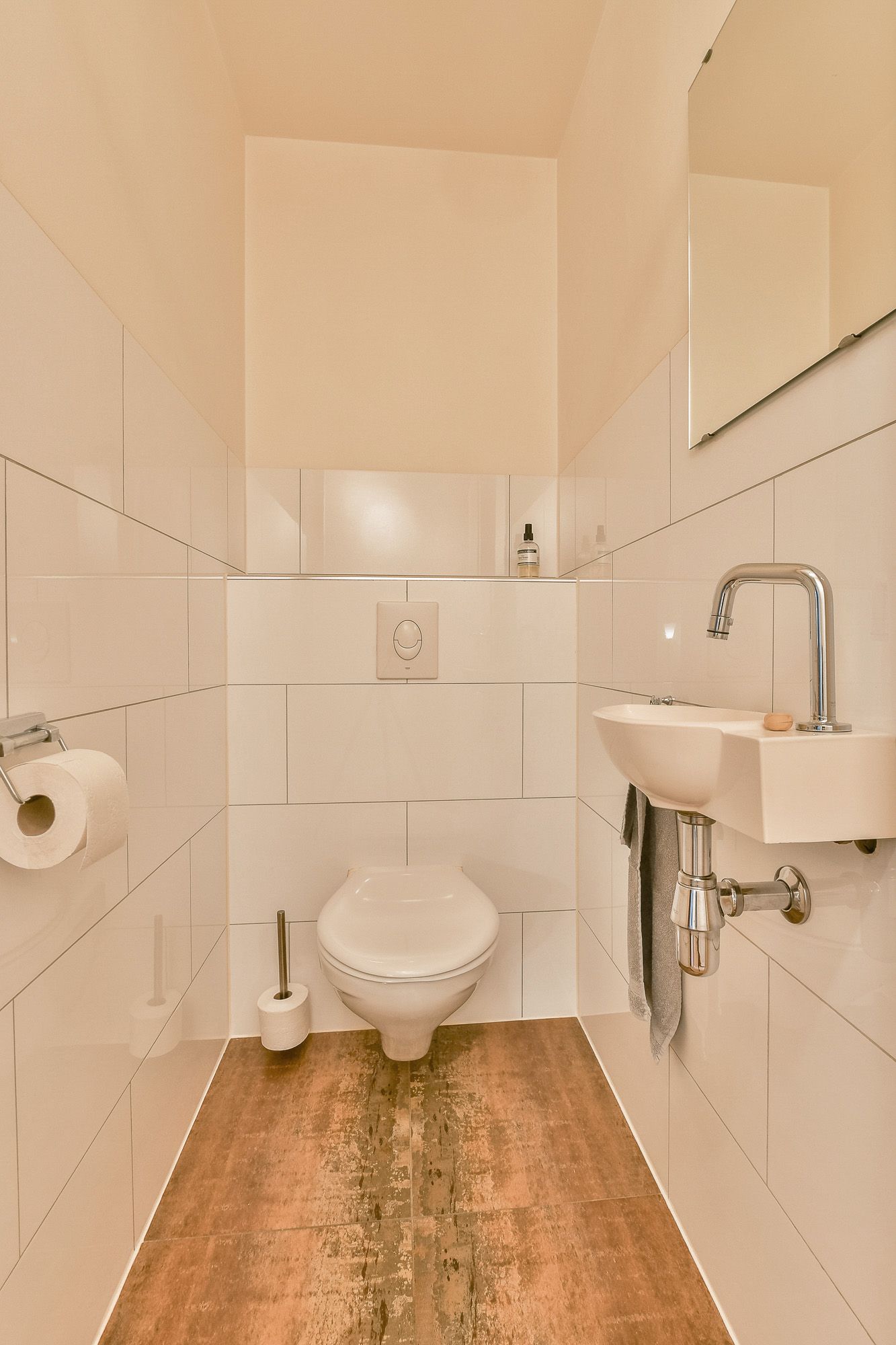 Photo 15 of Bertrand Russellstraat 44