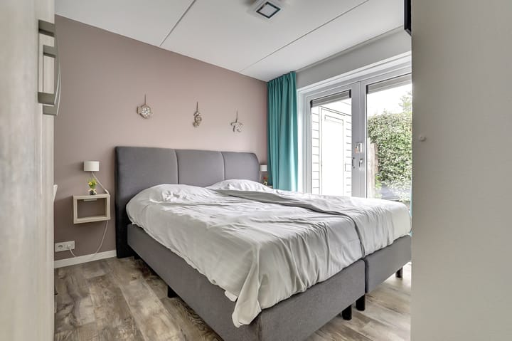 Vrijstaande woning te koop: Oosterscheldelaan 12, Kamperland