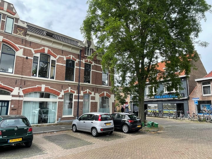 Photo 2 of Diezerplein 7-A3