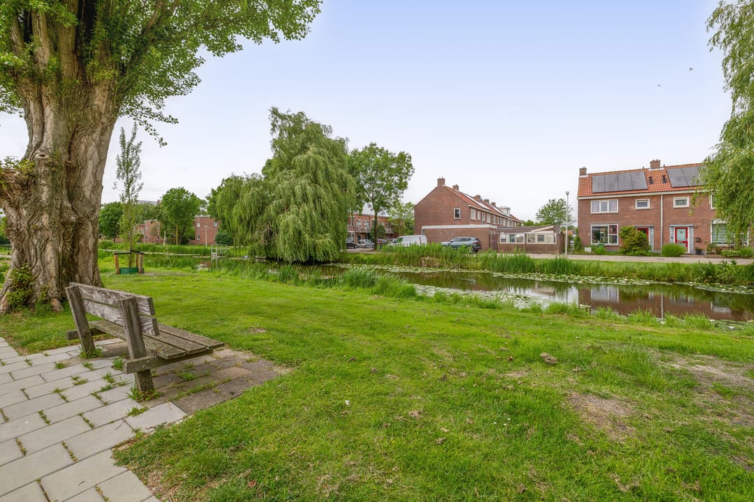 Photo 37 of Hyacintstraat 36