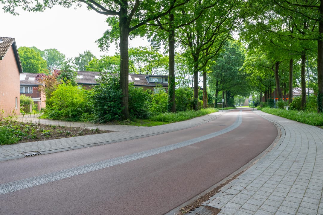 Photo 8 of Roghorst 133