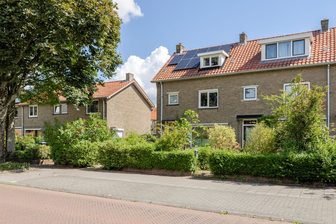 Photo 23 of Laarderweg 173