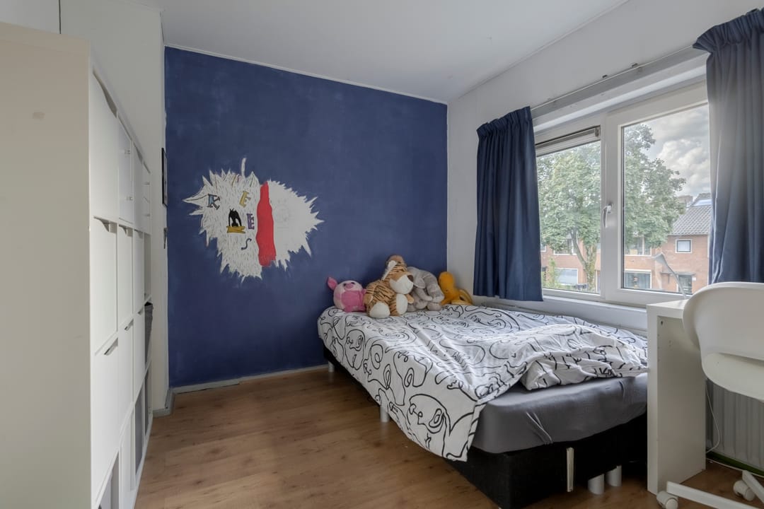 Photo 13 of Laarderweg 173