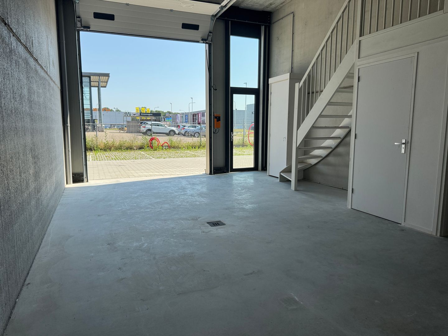 View photo 5 of Aphroditestraat 1-32
