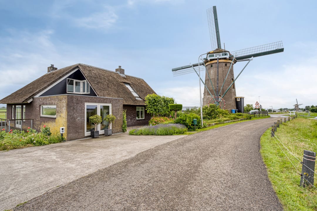 Foto 1 van Poeldijk 8-A