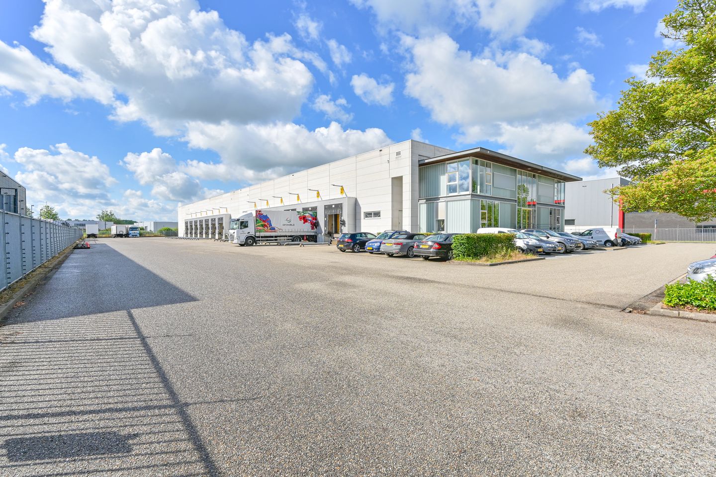 View photo 5 of Eekhorstweg 30