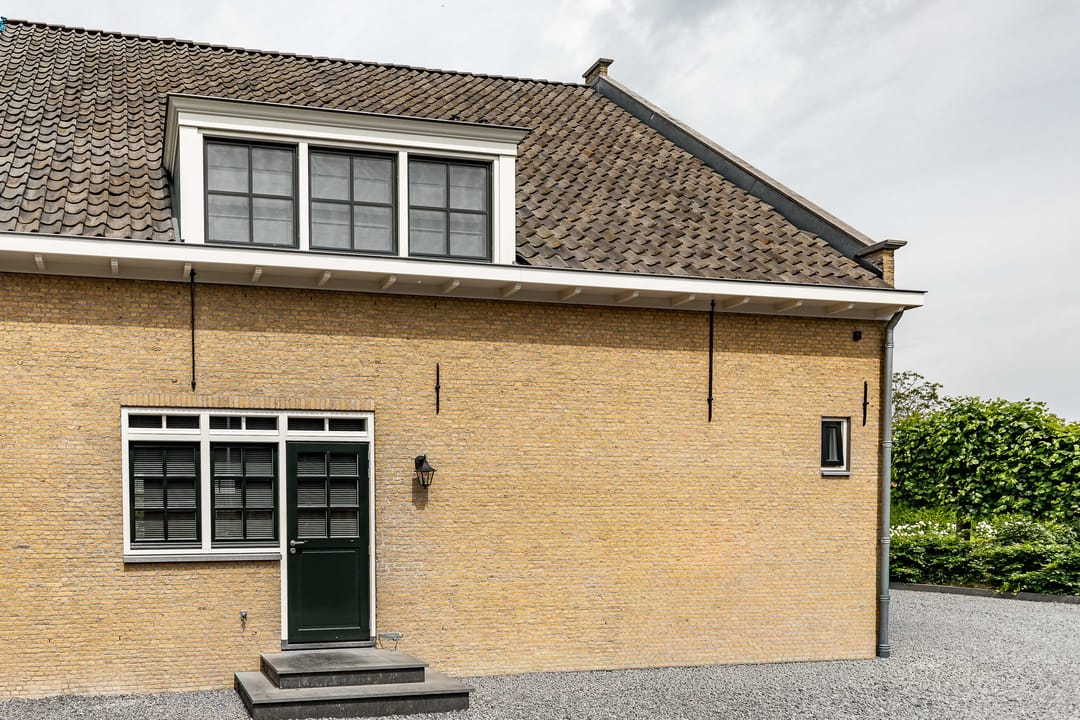 Photo 2 of Westeinde 37
