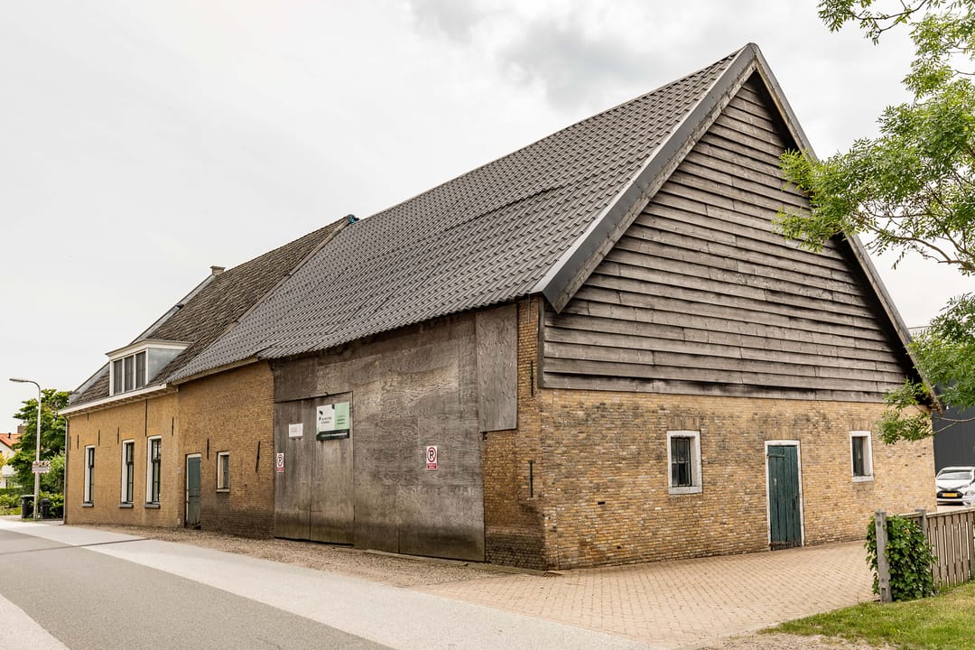 Photo 16 of Westeinde 37
