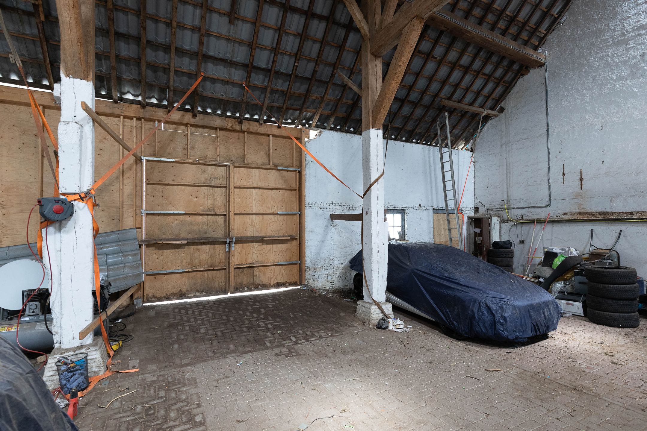 Photo 3 of Westeinde 37