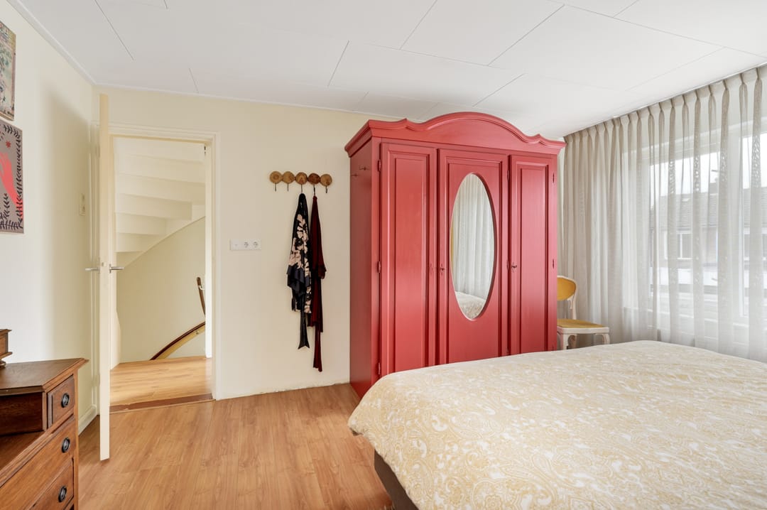 Photo 17 of Hazelaarstraat 1