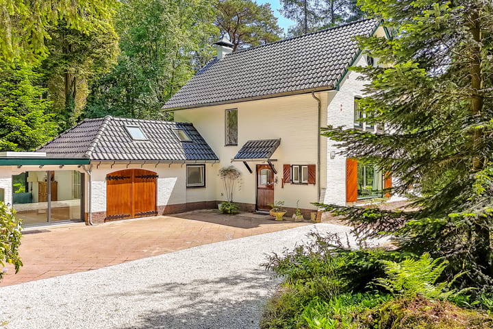 Vrijstaande woning te koop: Dennenweg 22, Bosch En Duin