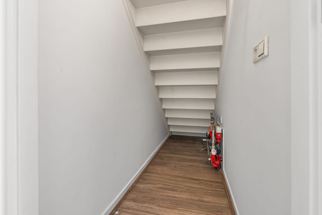 Photo 13 of Dominee Versteegtstraat 3