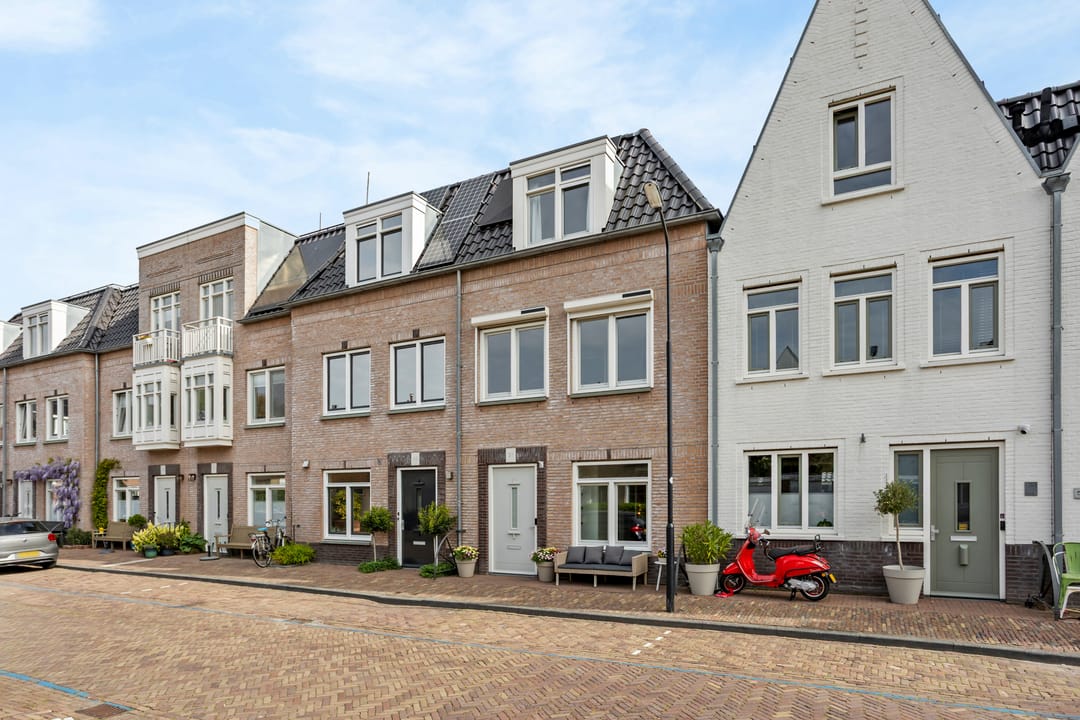 Foto 43 van Plaspoelstraat 51
