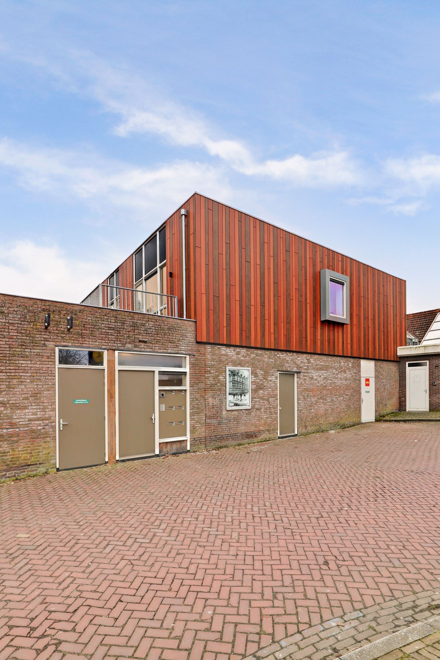 Photo 25 of Aambeeld 24-B
