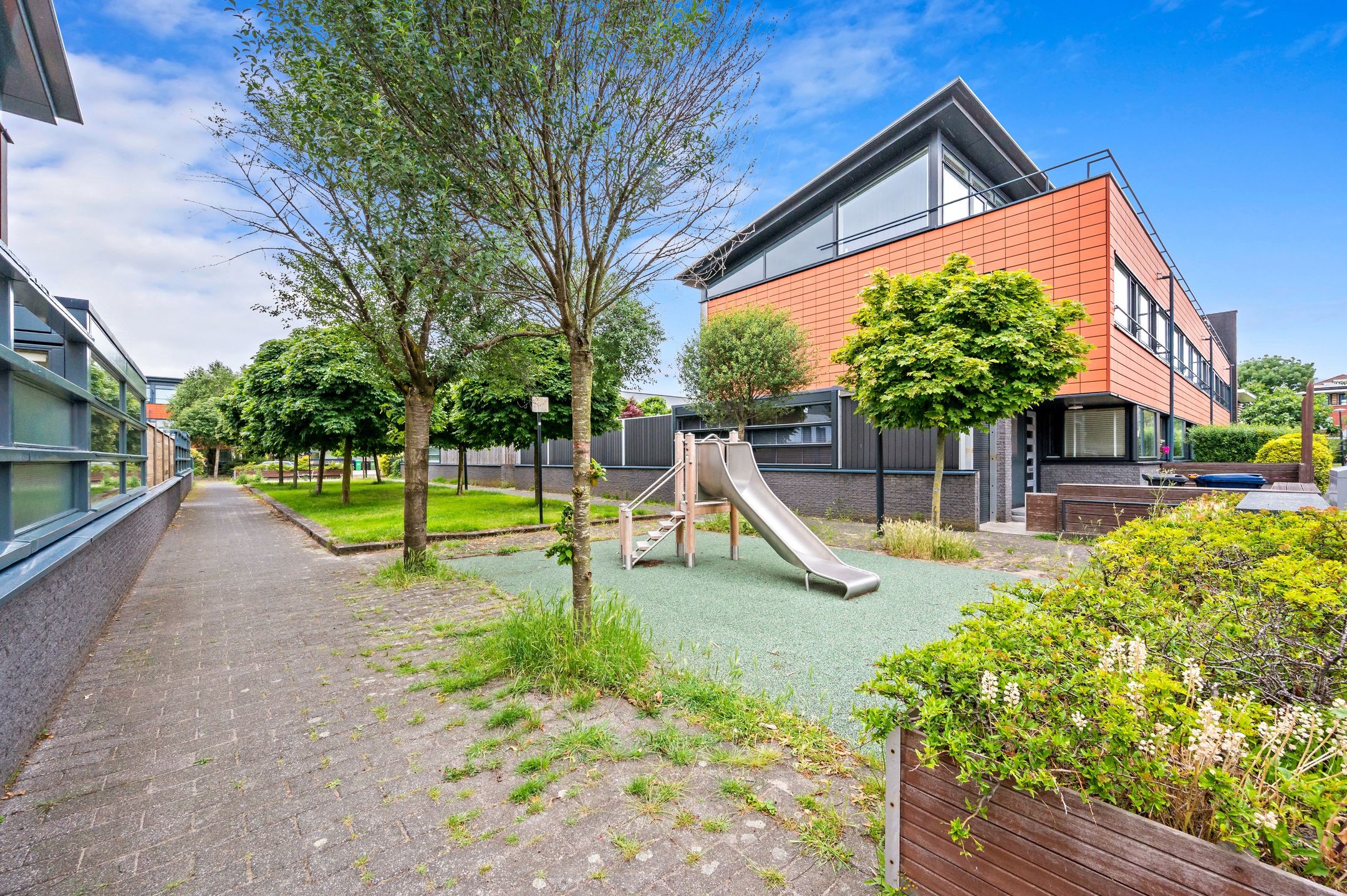 Photo 51 of Voorstondenstraat 1