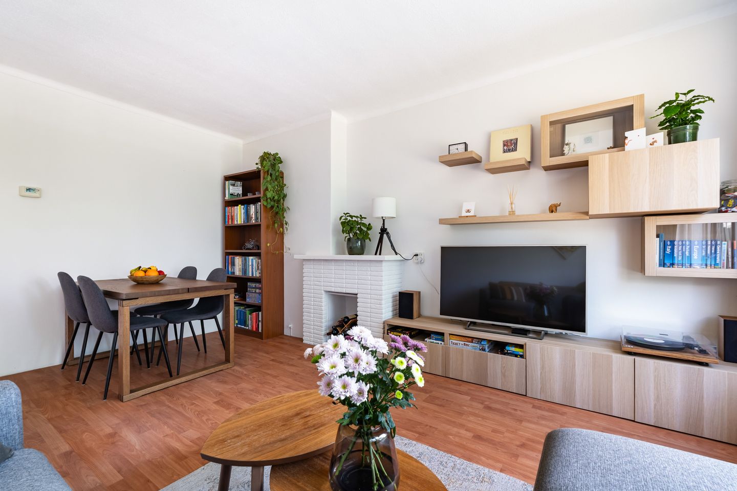 Photo 10 of Jacob van Lennepstraat 74