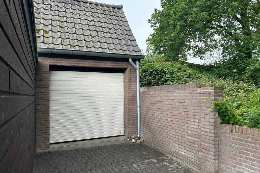 Foto 46 van Leenderweg 8