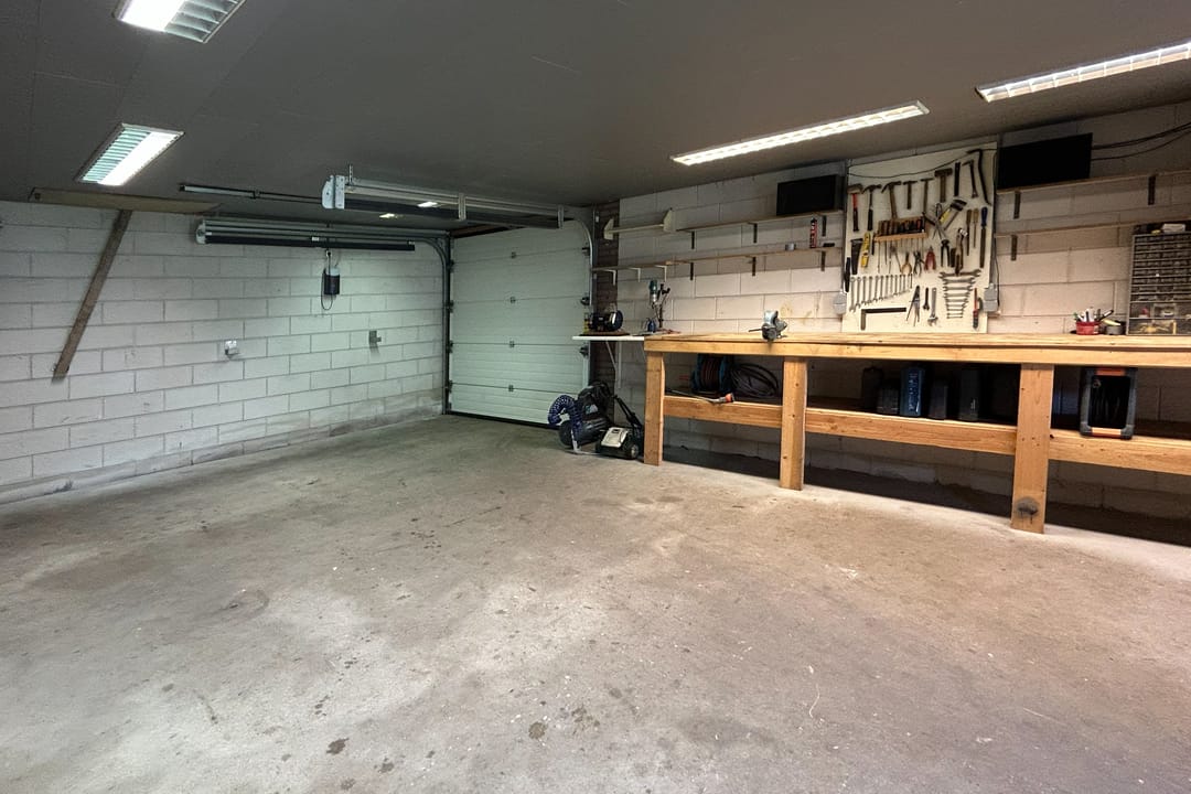 Foto 43 van Leenderweg 8