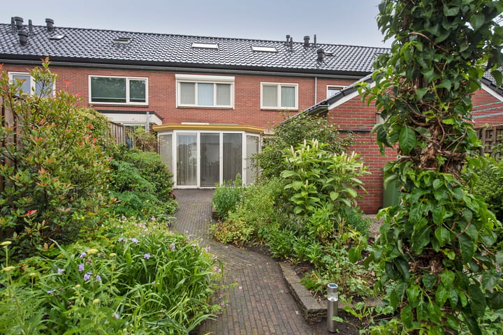 Foto 2 van Joost van den Vondelstraat 31