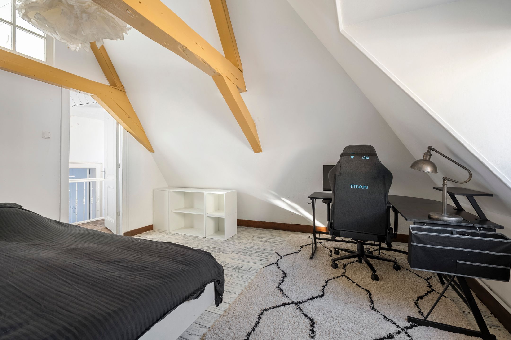 Photo 48 of Gierstraat 43