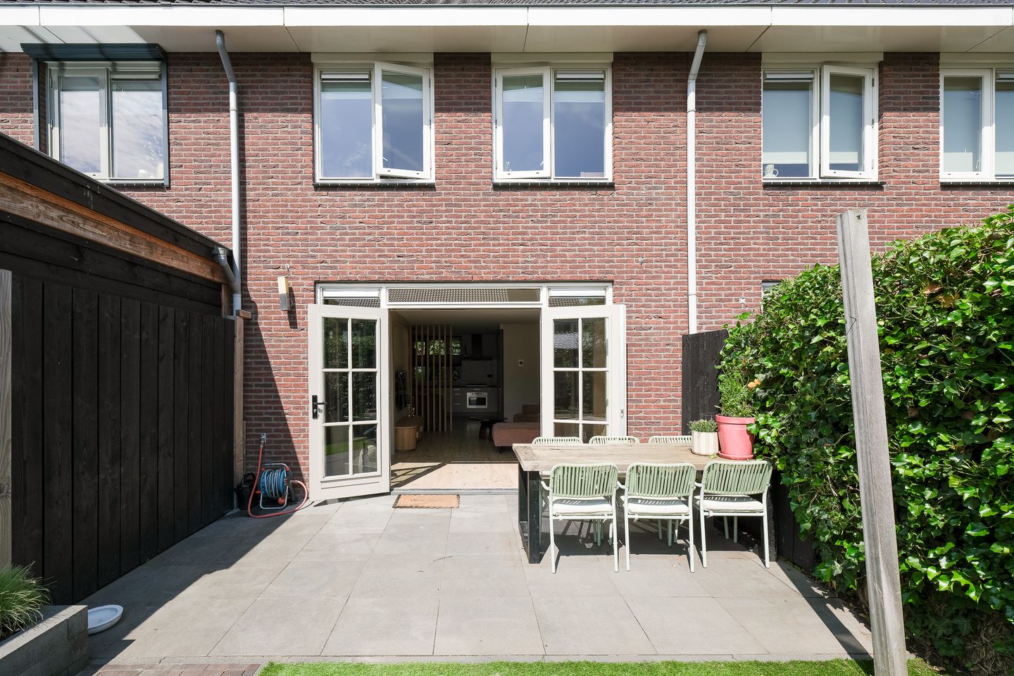 Photo 34 of Raperbeek 54