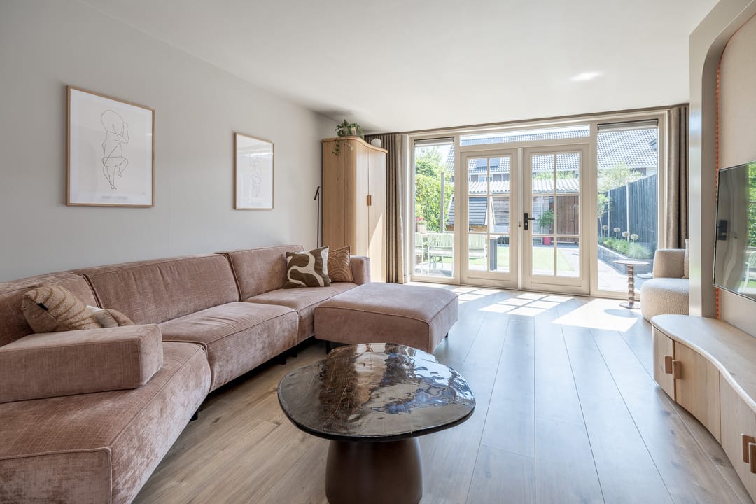 Photo 2 of Raperbeek 54